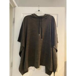 Hooded sweater cap with sidearm holes